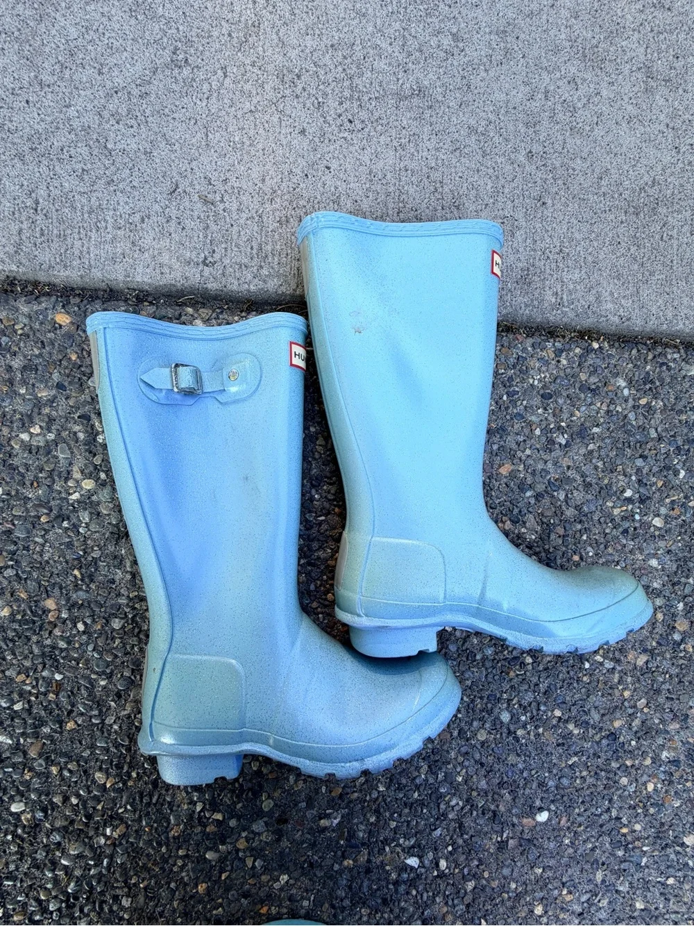 Hunter Gloss Tall Rain Boots in Sky Blue